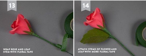 Bước 7. Bạn dùng băng keo sáp quấn quanh dây thép từ phần đế hoa xuống hết que thép, tiếp theo bạn gắn lá cách phần đế hoa khoảng 2cm rồi dùng băng keo sáp quấn lại thật chặt.