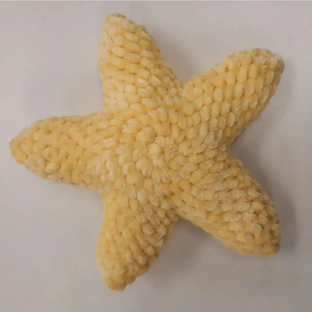 Five-pointed star crochet pattern