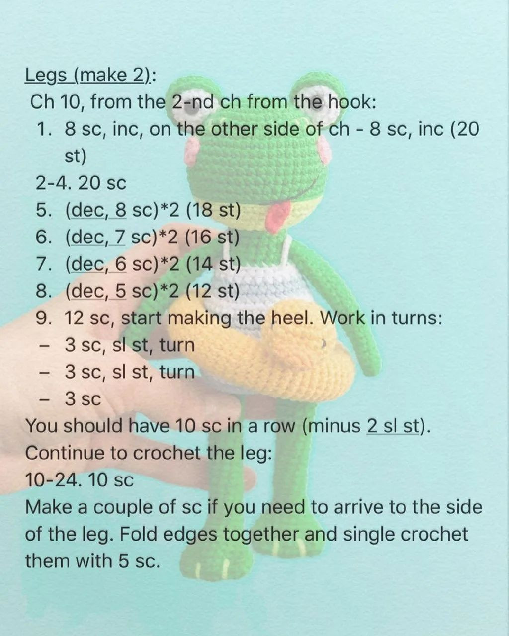 Green frog crochet pattern with bulging eyes for swimming.