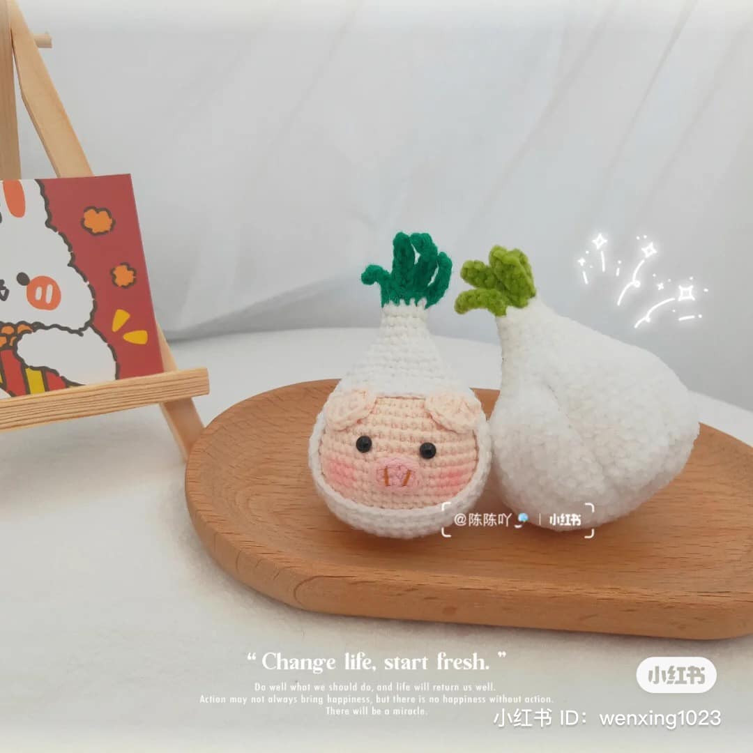 crochet onion pork buns pattern