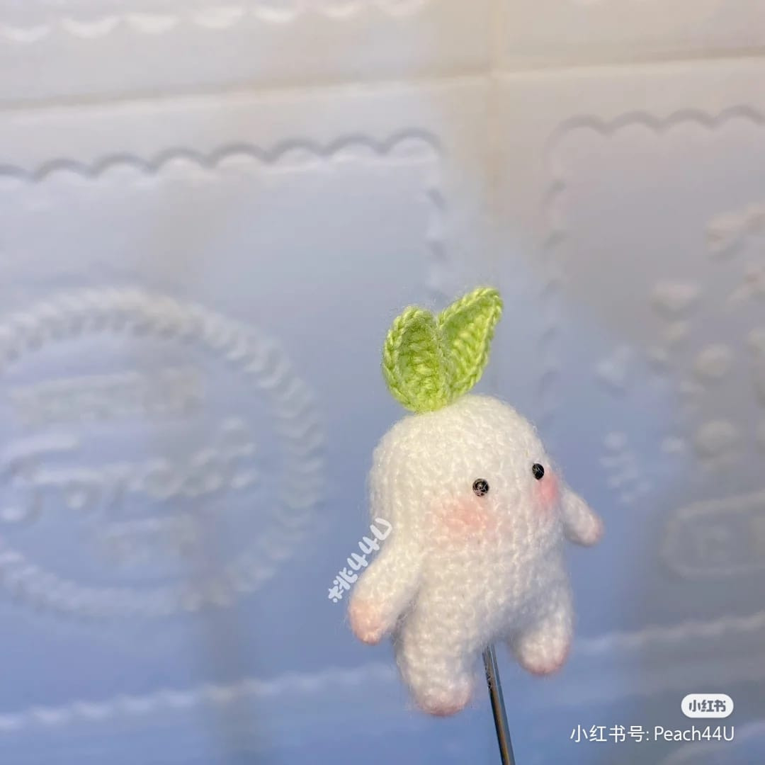 crochet pattern baby radish