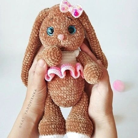 brown rabbit, pink bow pink skirt.free crochet pattern