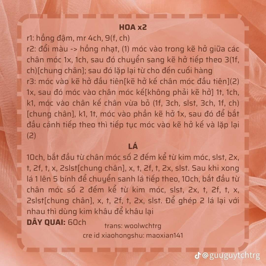 Chart móc bông hoa năm cánh nhị màu đỏ, cánh màu hồng.