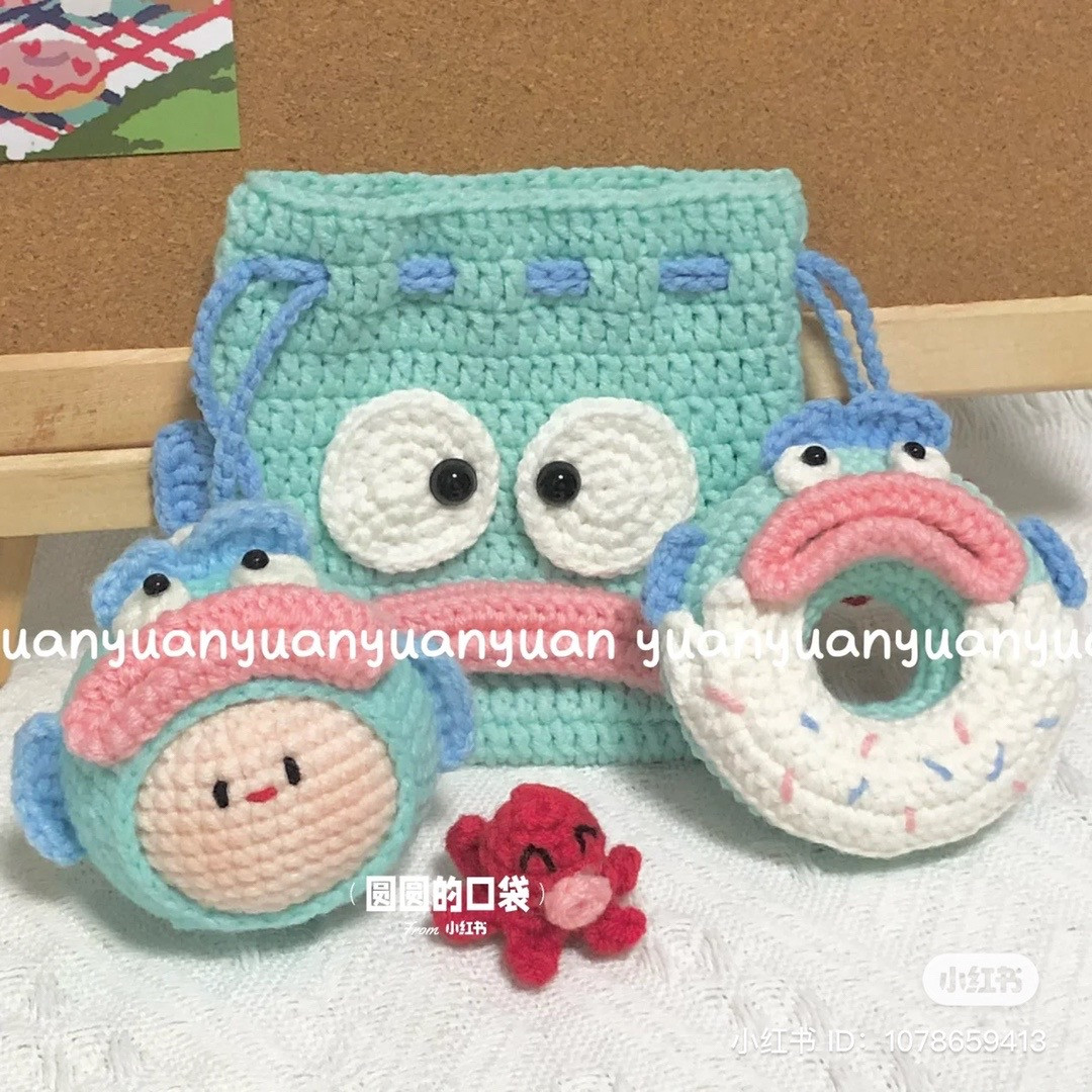 drawstring bag, ugly fish, crochet pattern