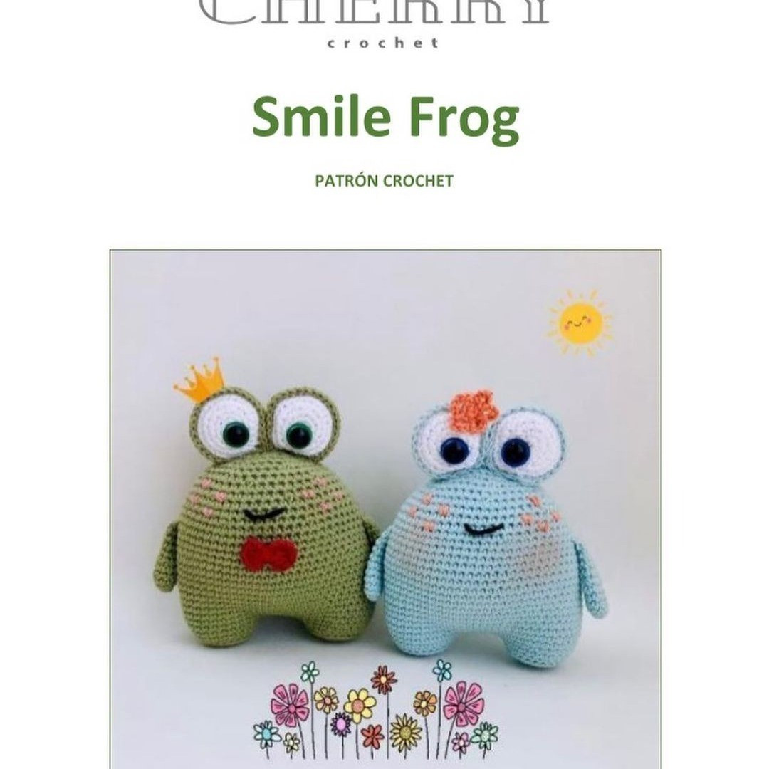 free crochet pattern frog with bulging eyes wearing a crown