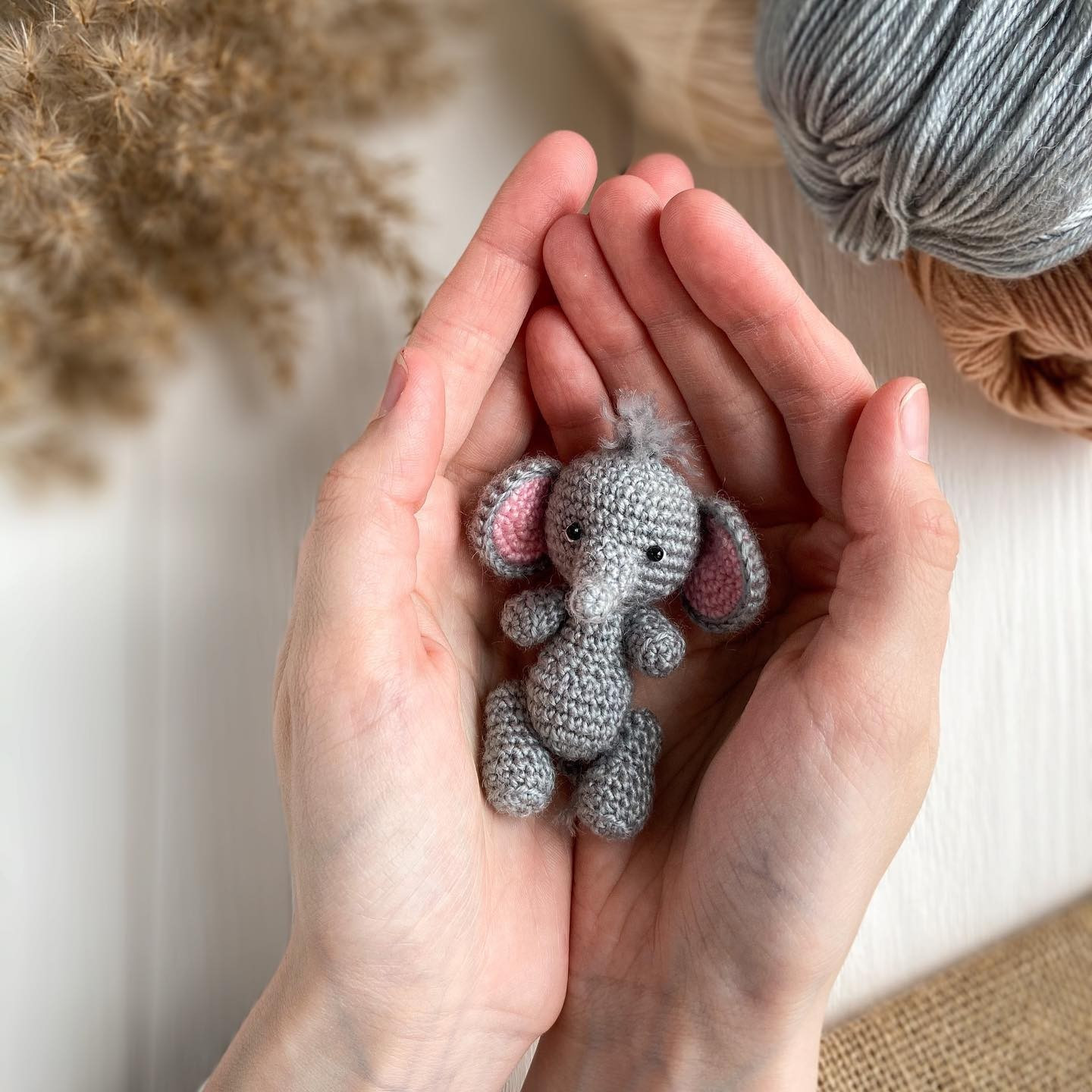 free crochet pattern gray elephant, pink ears.