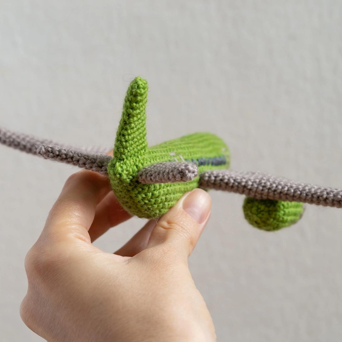 free crochet pattern jet plane, blue plane