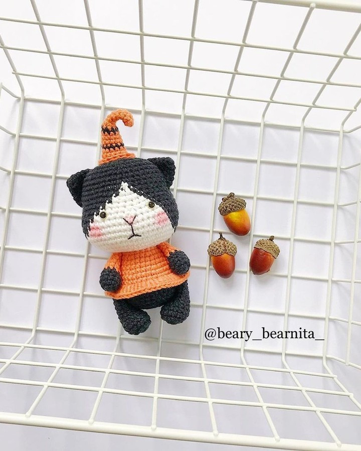 free crochet pattern pumpkin cat