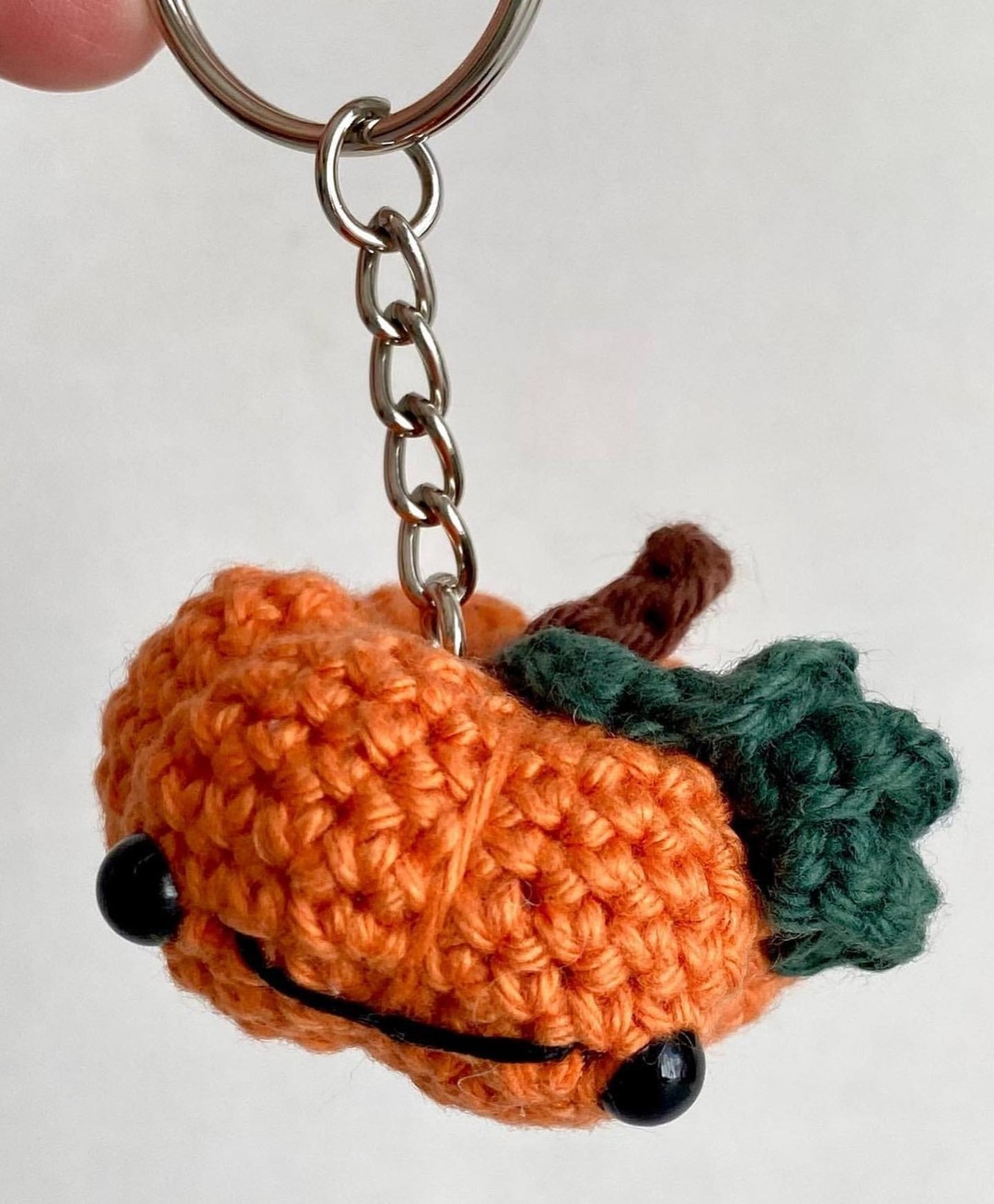 free crochet pattern pumpkin keychain