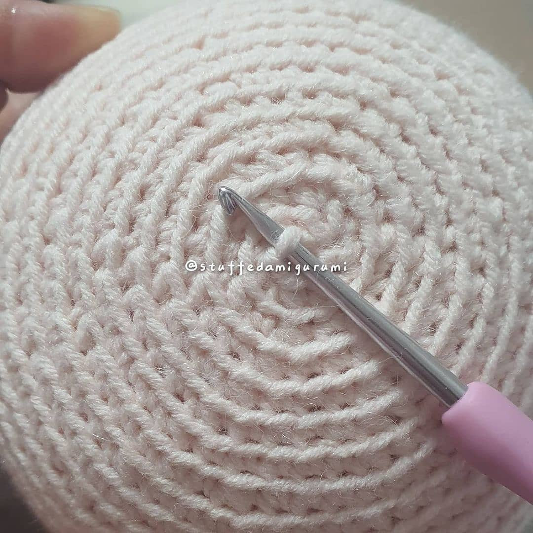 free crochet pattern rolling lamp
