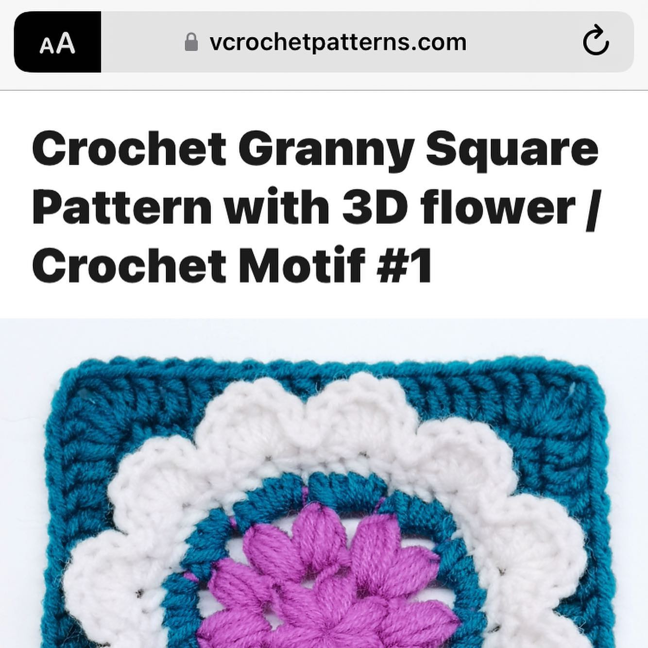 free crochet pattern square with 14 petals