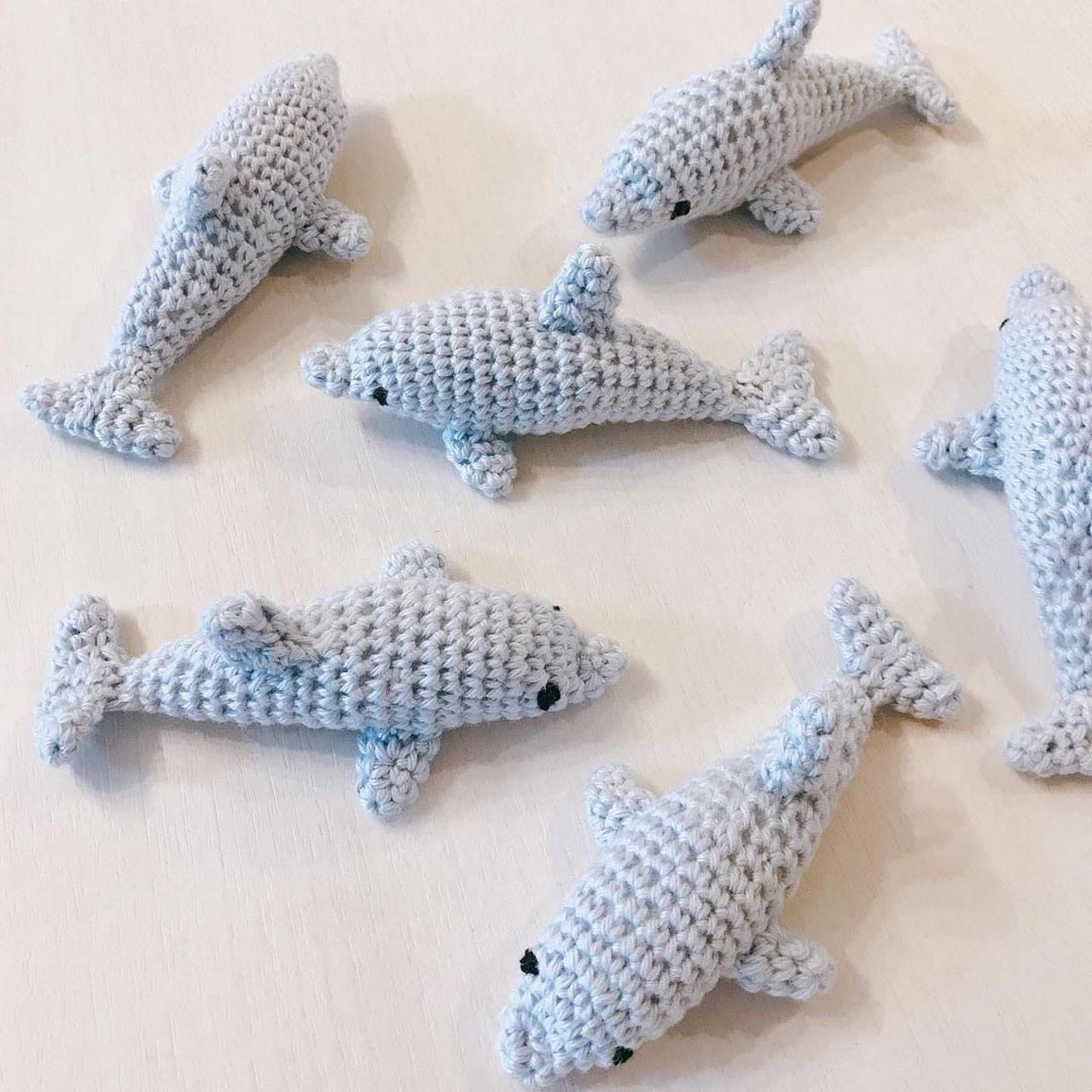 gray dolphin crochet pattern