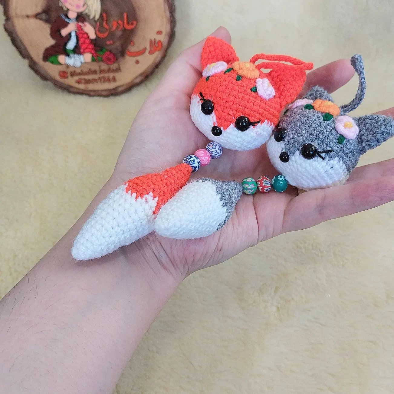 keychain red fox, orange, gray fox crochet pattern