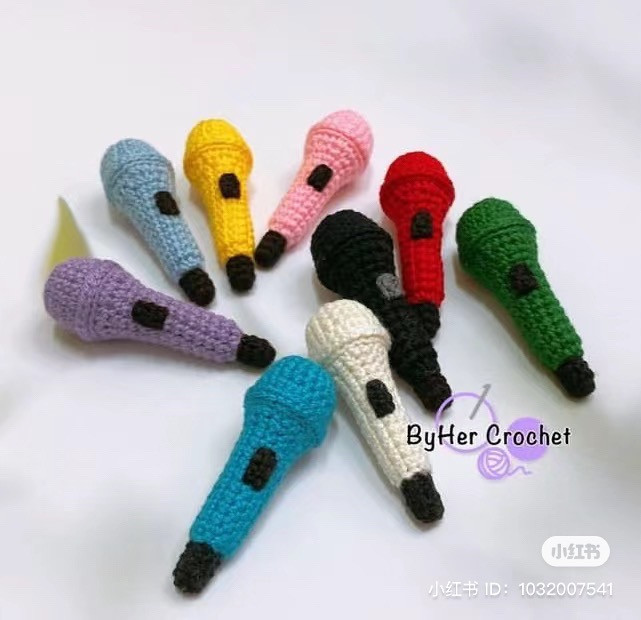 microphone red, yellow, blue, white, pink crochet pattern