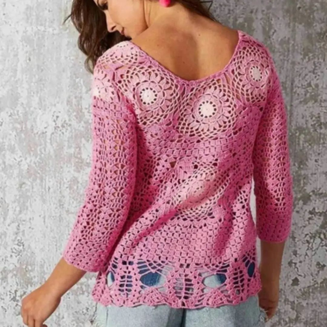 pink sweater with a circle in the middle.free crochet pattern