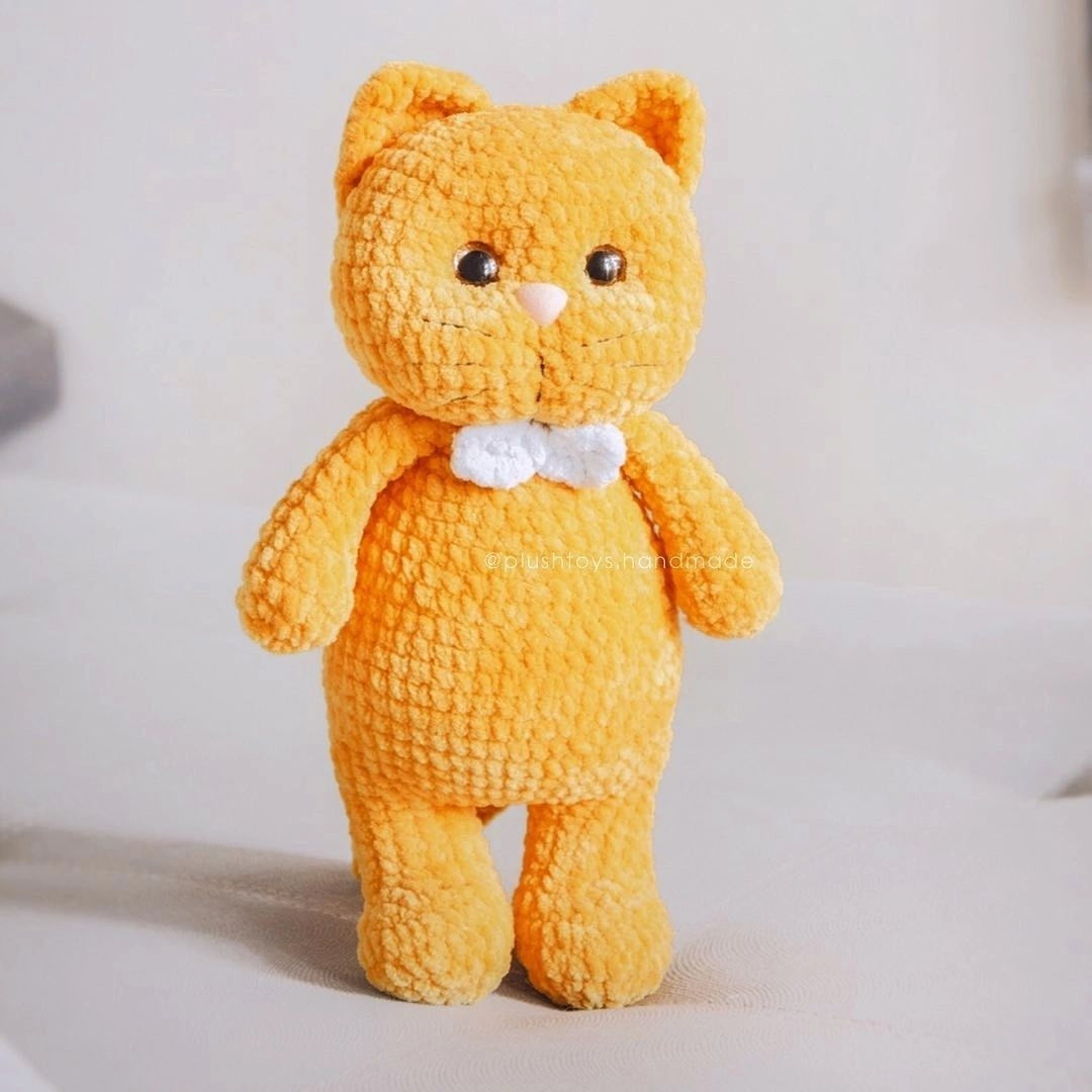 yellow cat, white nose crochet pattern