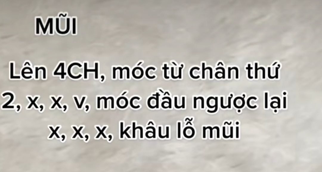 Chart móc heo há cảo, heo màu hồng há cảo màu trắng