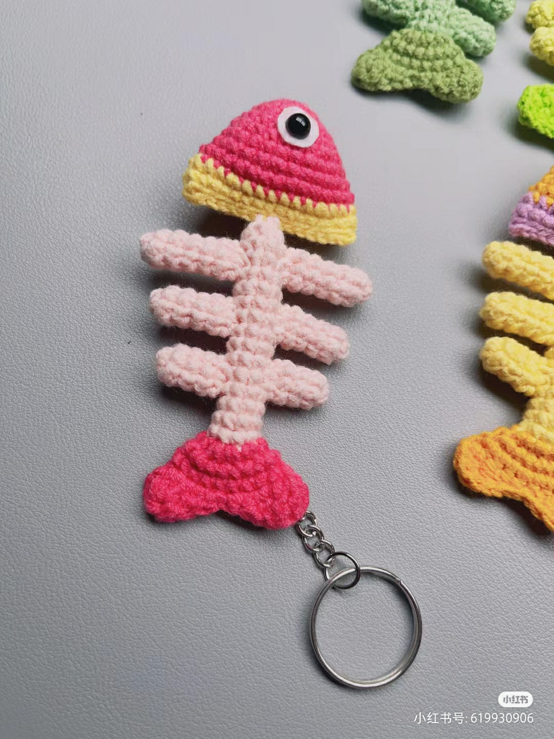 crochet pattern herringbone keychain
