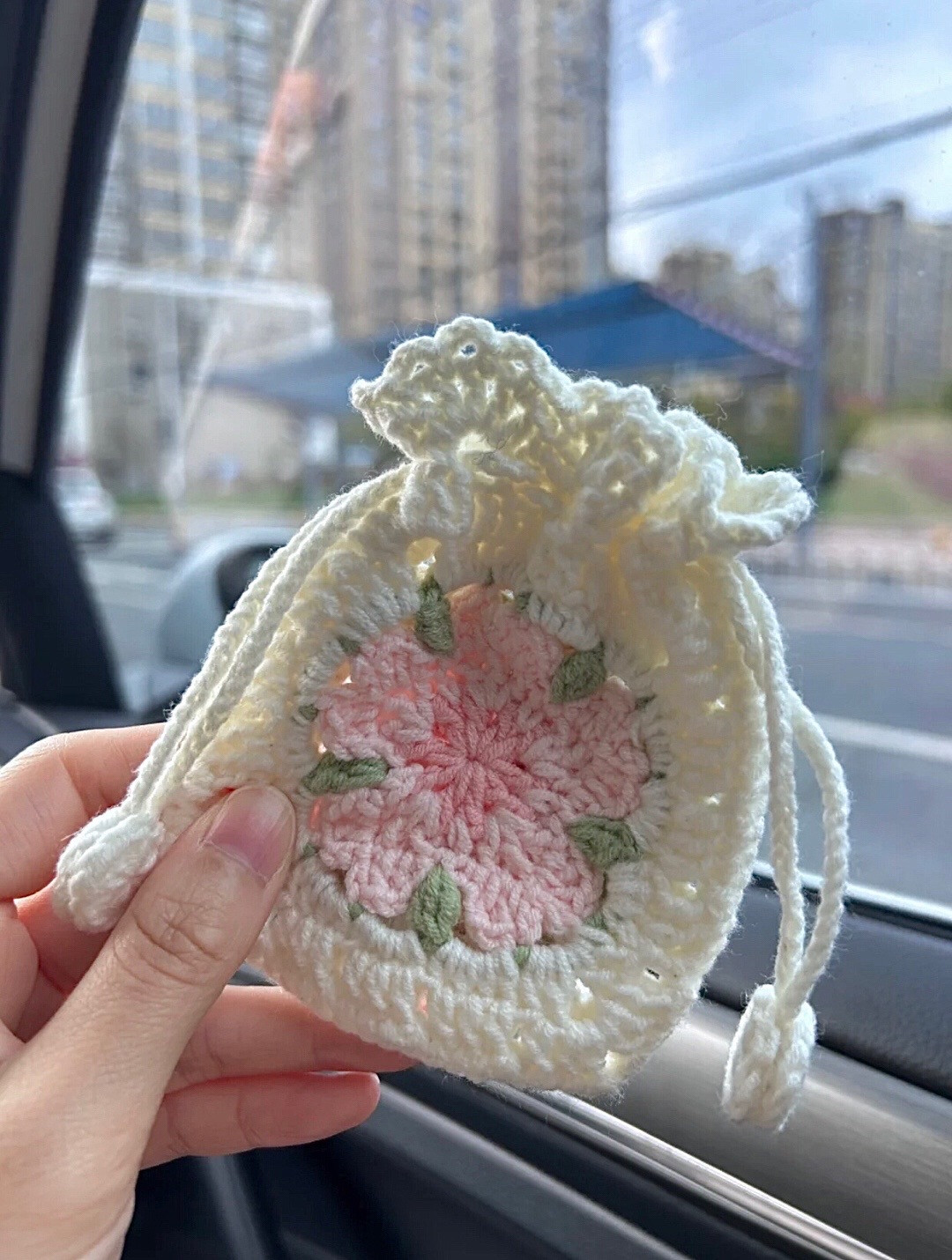 drawstring bag, five-petal flower, crochet pattern