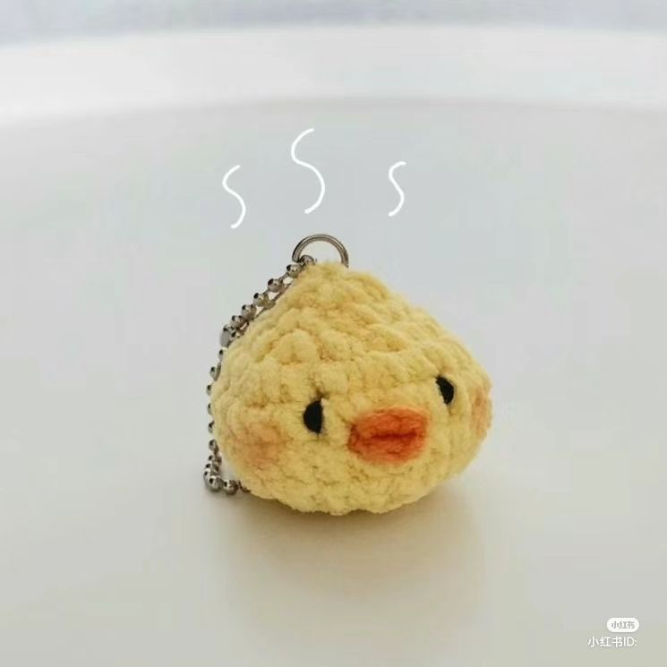 Chicken dumpling keychain crochet pattern