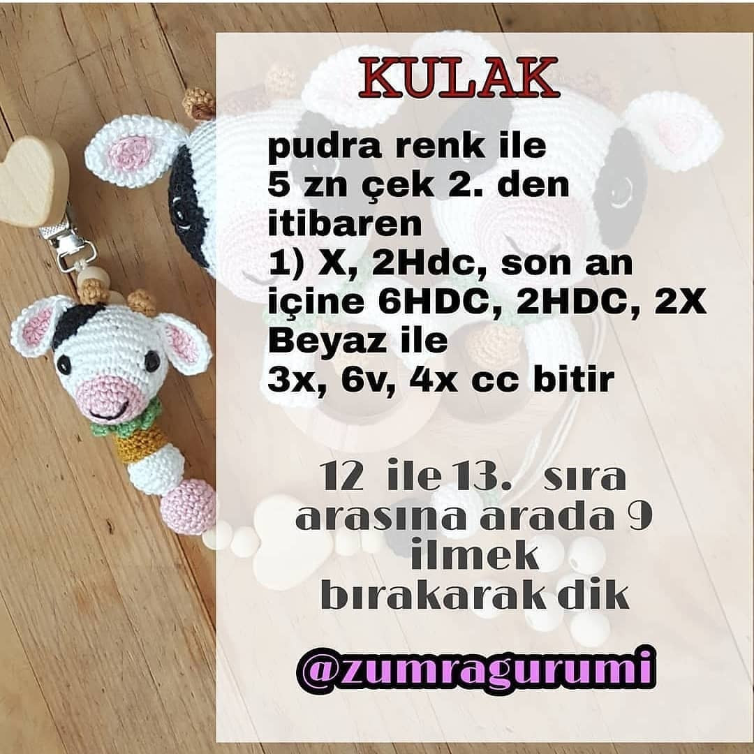 siyah benekli inek çıngırak, pembe namlu, emzik için tığ işi modeli.