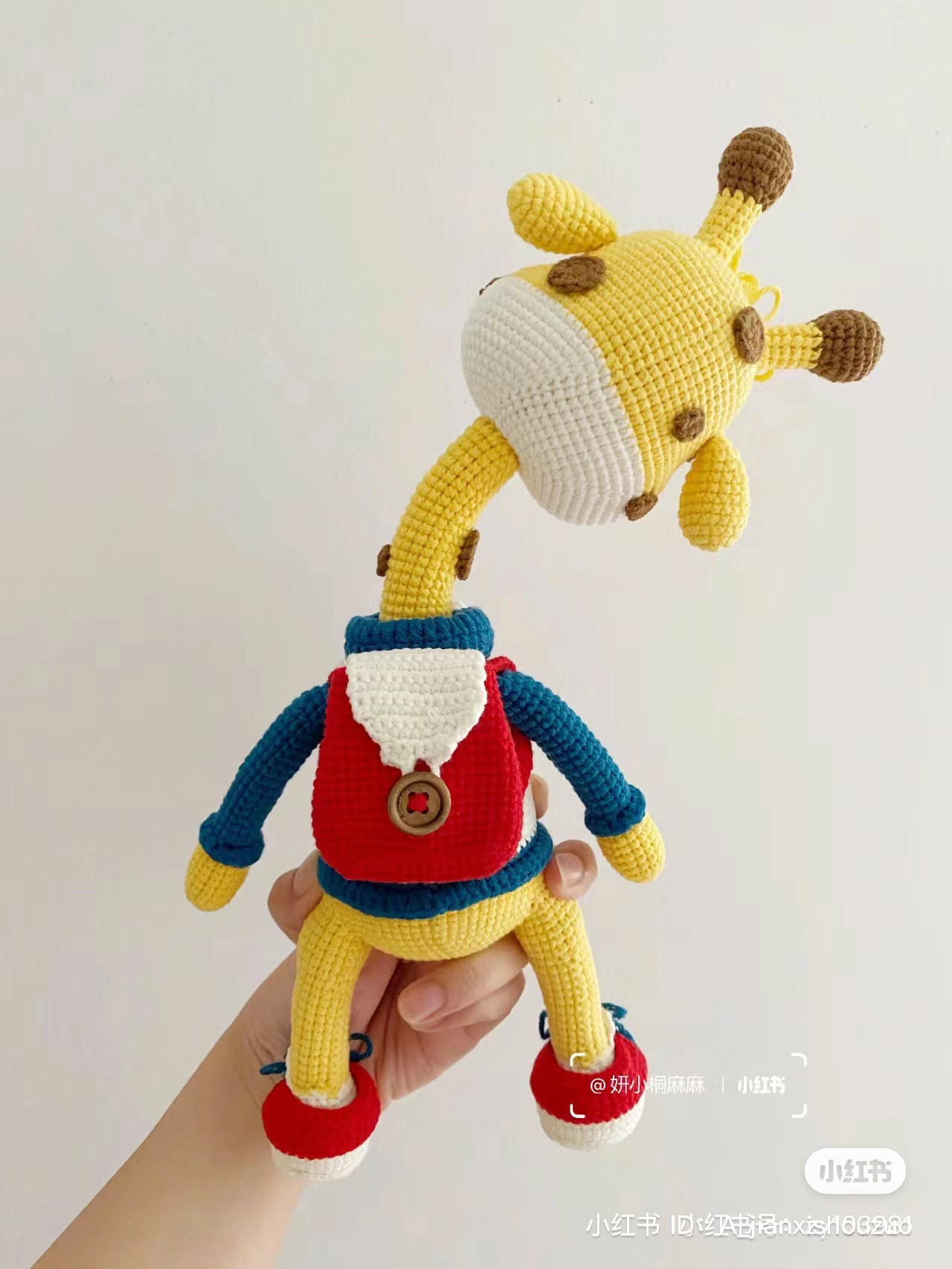 Melvin Giraffe crochet pattern
