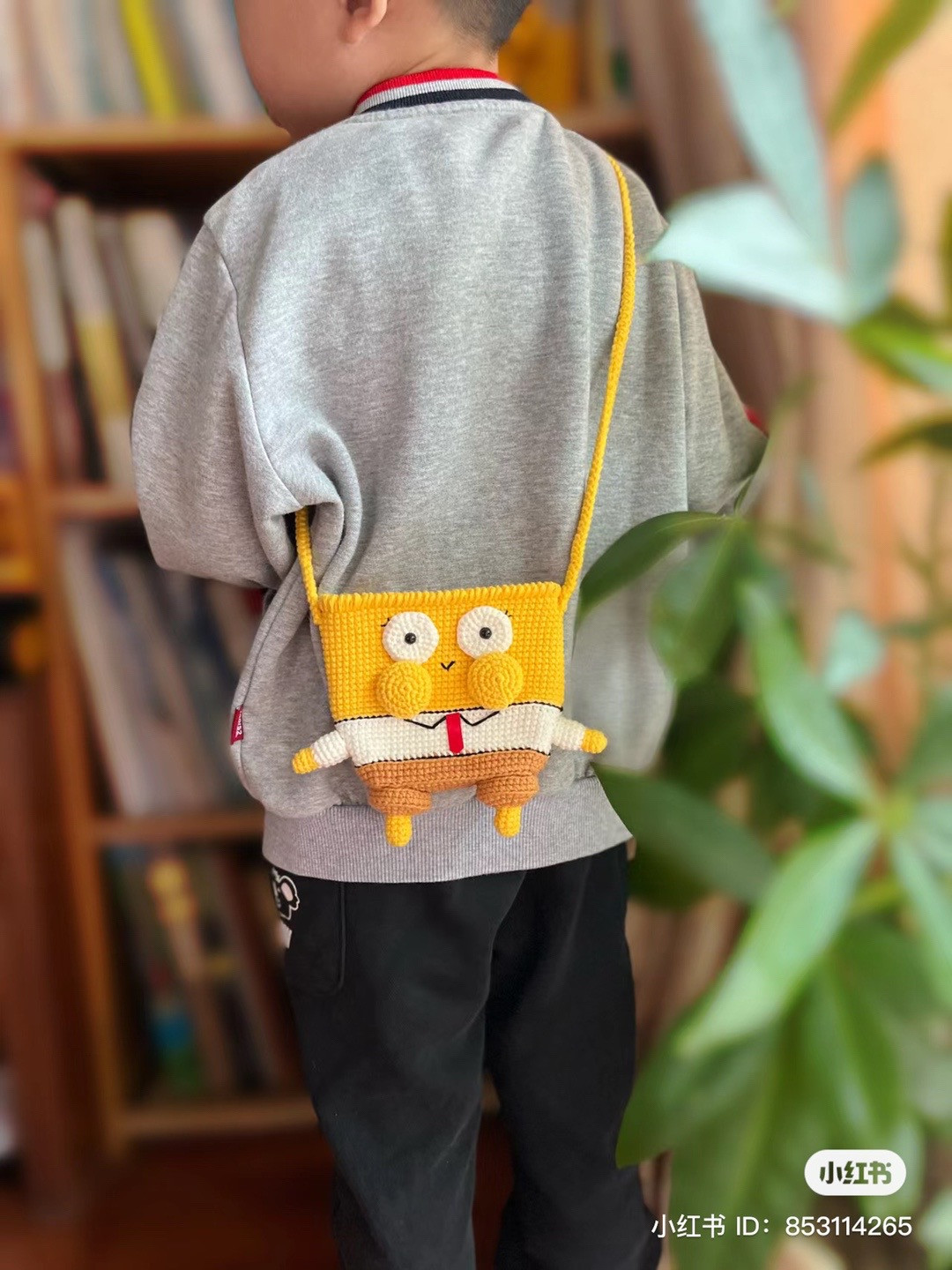SpongeBob SquarePants backpack crochet pattern