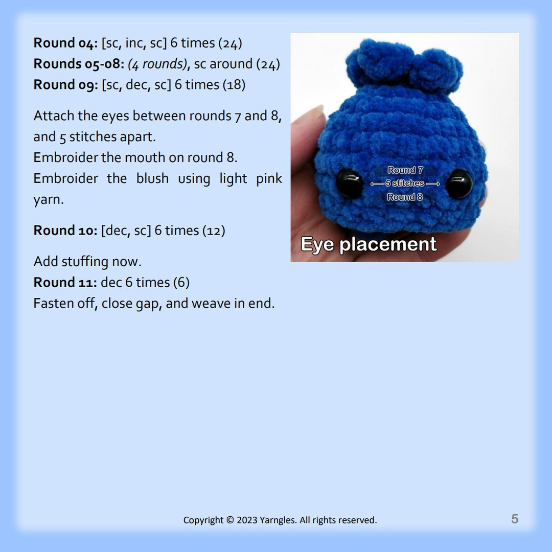 Tiny Blueberry free no sew crochet pattern
