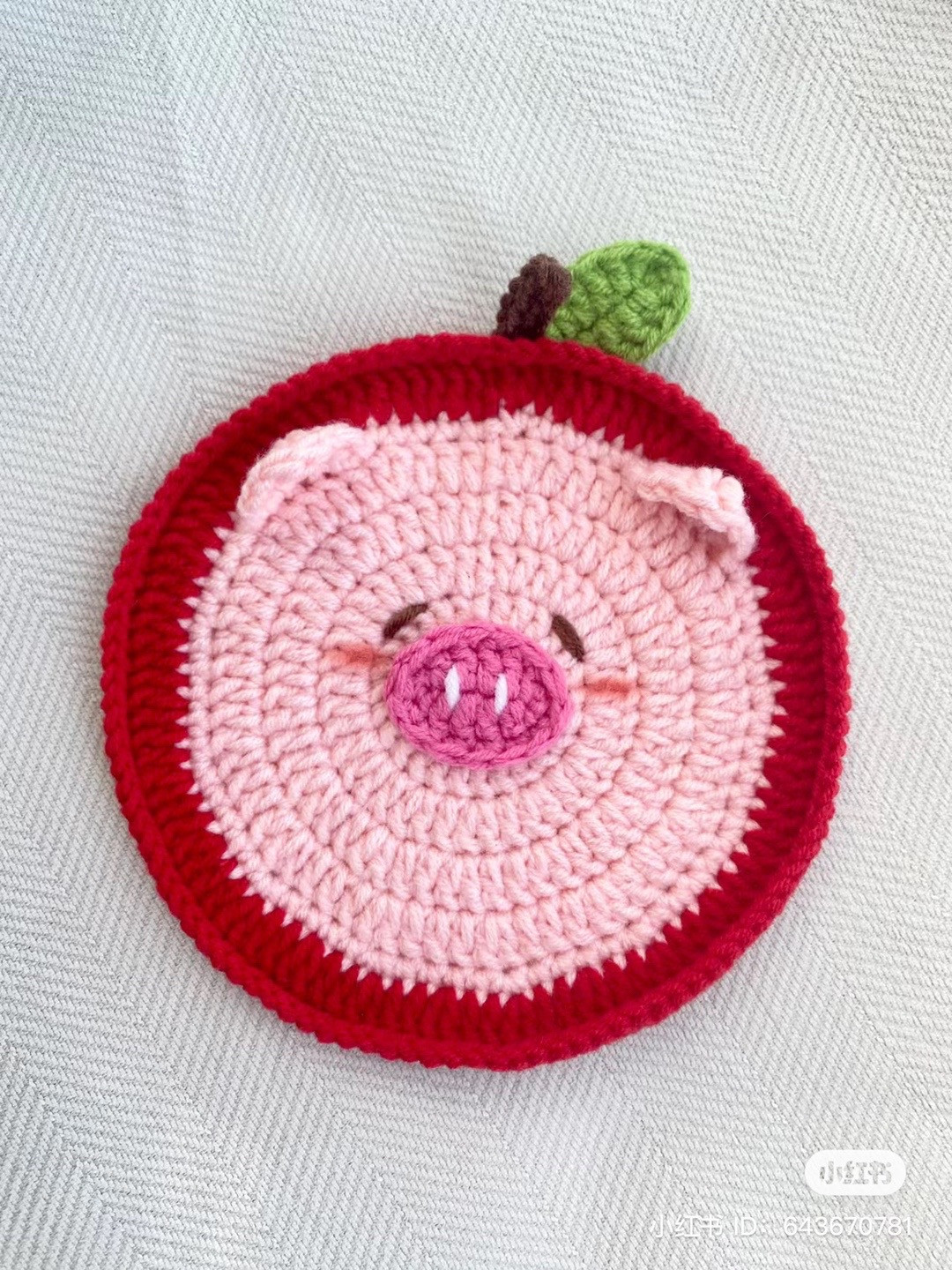 Apple Pig Coaster crochet pattern 4