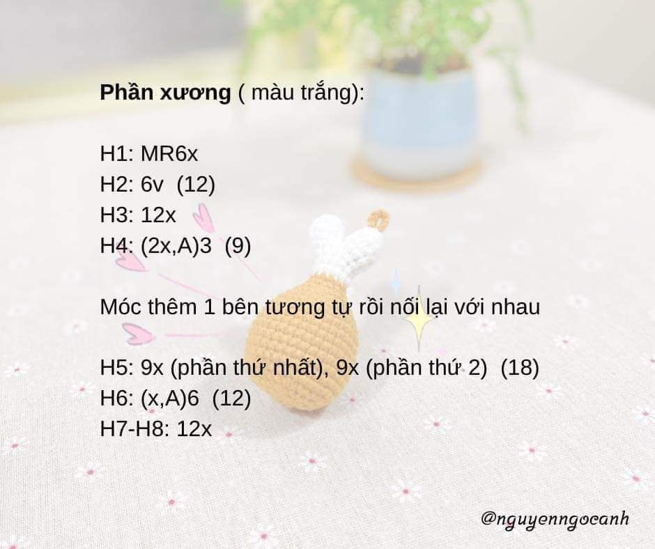 bánh cá, lợn hồng đi học, móc khóa hình đùi gà, cá cảnh, mực choáy nắng, mèo chuối, chart nấm, baby ghost