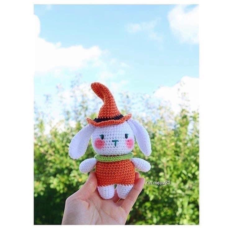 free pattern mini bunny the witch