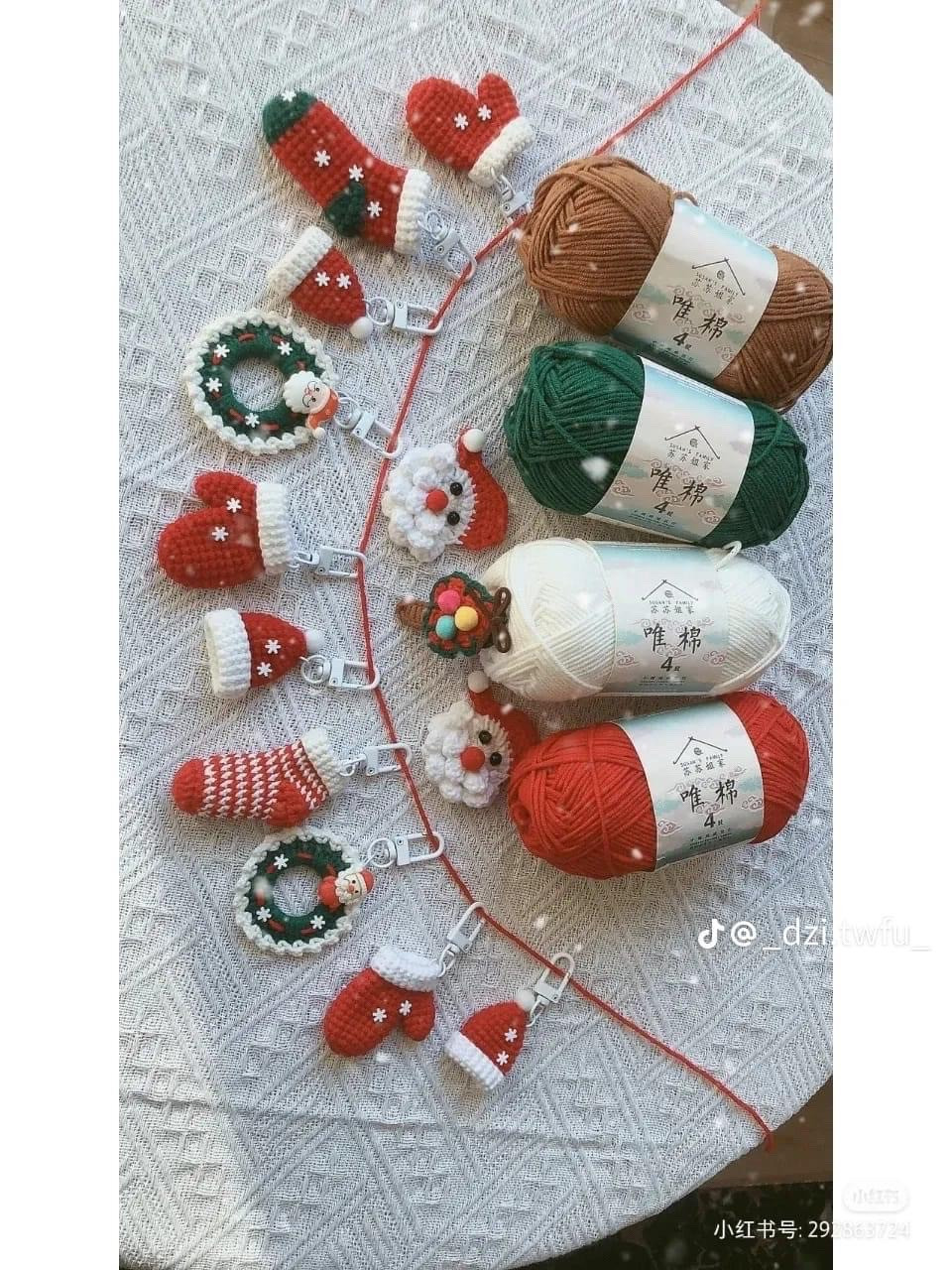 Hướng dẫn móc các vật phầm trang trí cây thông noel Tất, mũ(nón) Găng tay