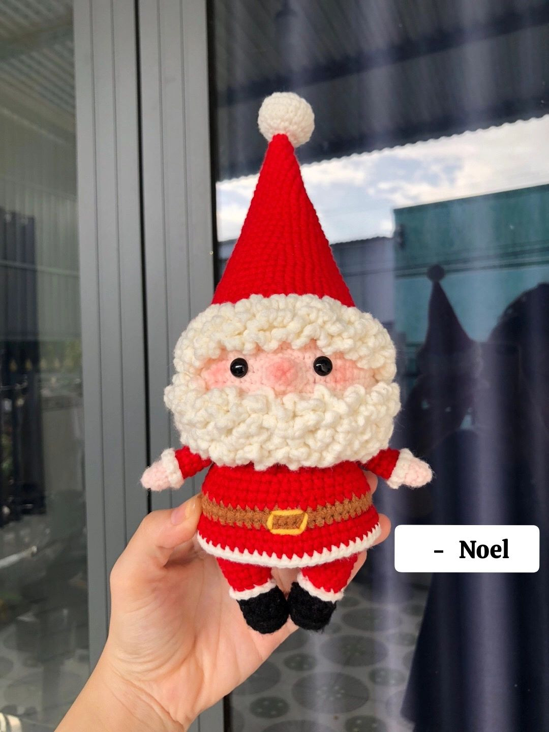 Hướng dẫn móc len ông già noel râu màu trắng, mũ màu đỏ