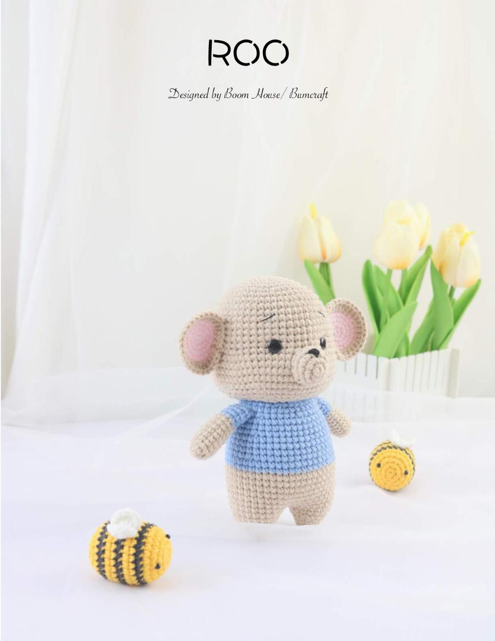 Winnie the Pooh and friends This set consists of 10 characters: Winnie the Pooh, Piglet, Eeyore, Tigger, Lumpy, ROO, Kanga, Rabbit, OWL and Christopher Robin Patterns are written in English