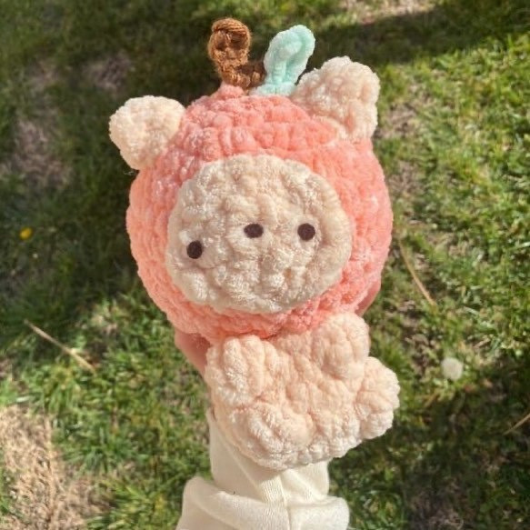 Apple bear crochet pattern