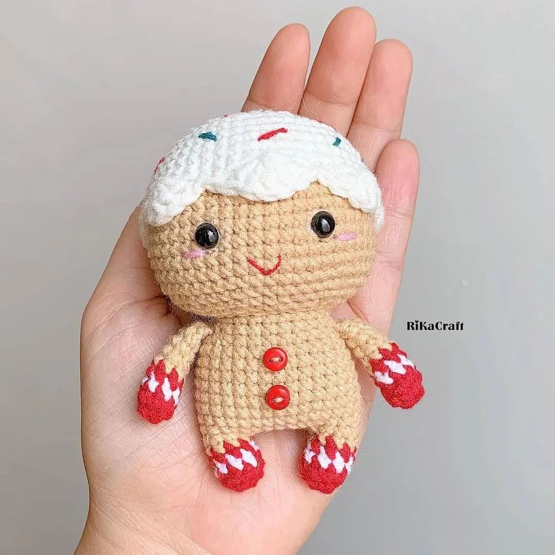 Mini GingerBread crochet pattern