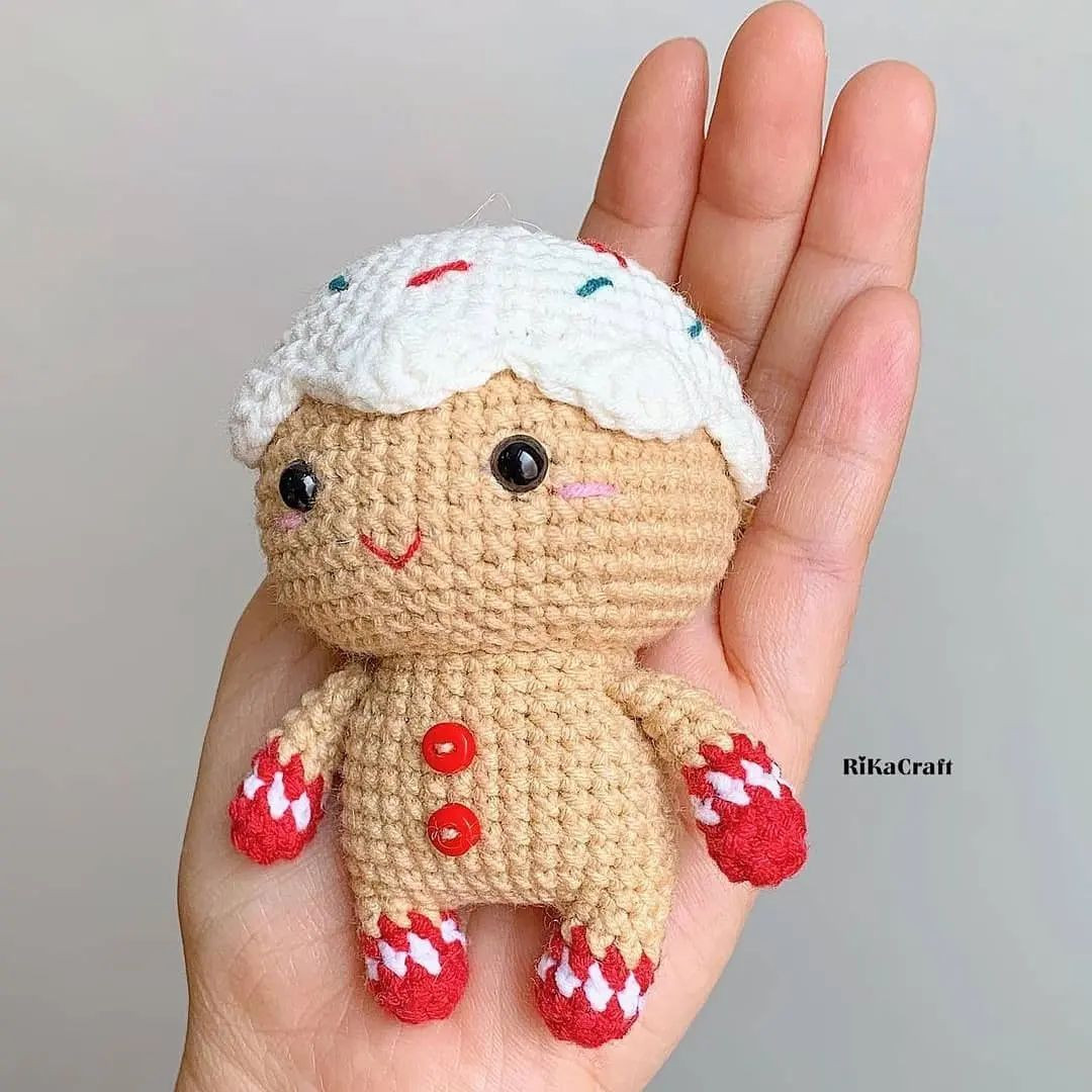 Mini GingerBread crochet pattern