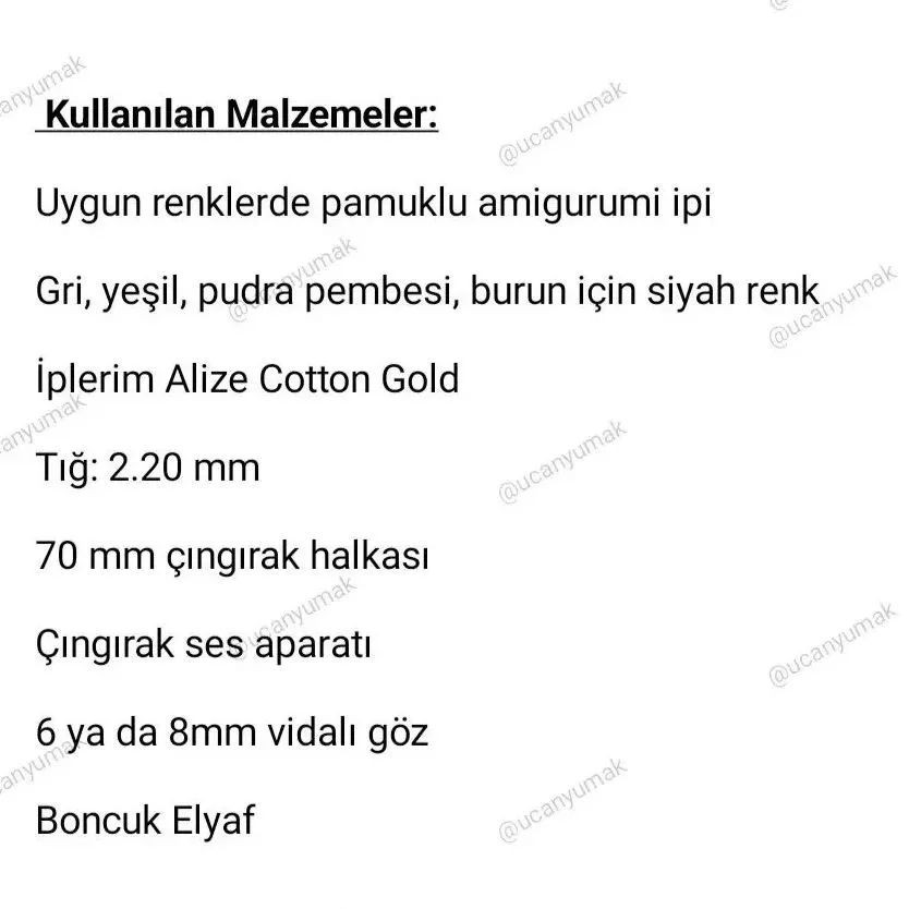 Boynunda bir eşarp bulunan bir panda çıngırağı için tığ işi modeli