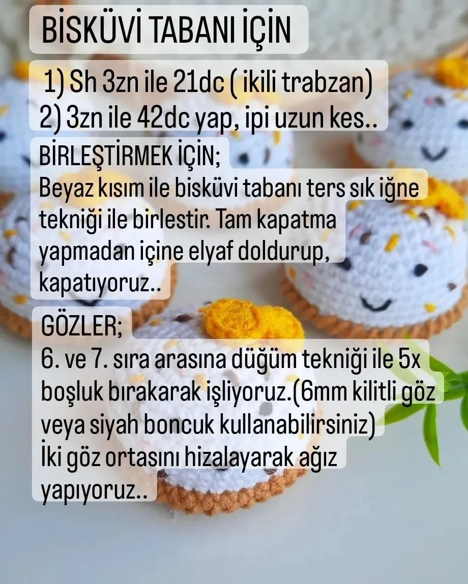 Hamur tatlısı tığ işi modeli.