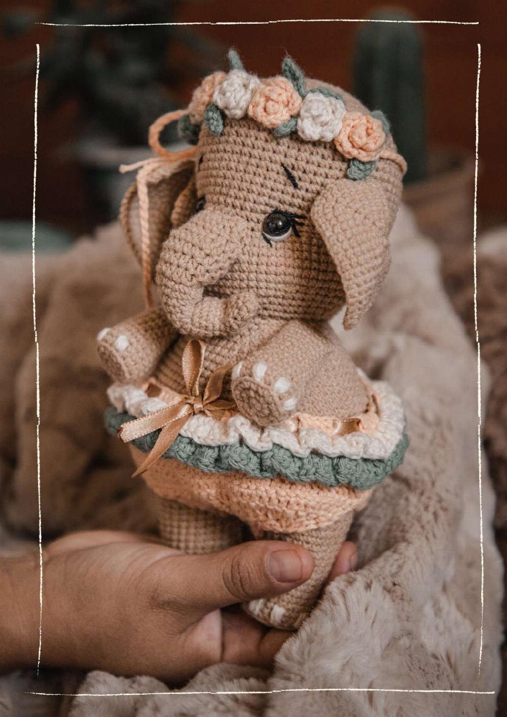 tita the elephant crochet pattern