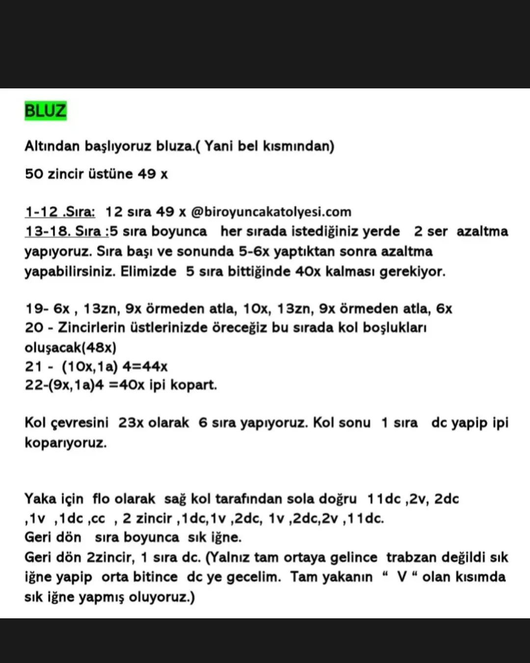 Turuncu saçlı, fiyonkla bağlanmış ve sarı bir elbise giyen bir bebek için tığ işi deseni.