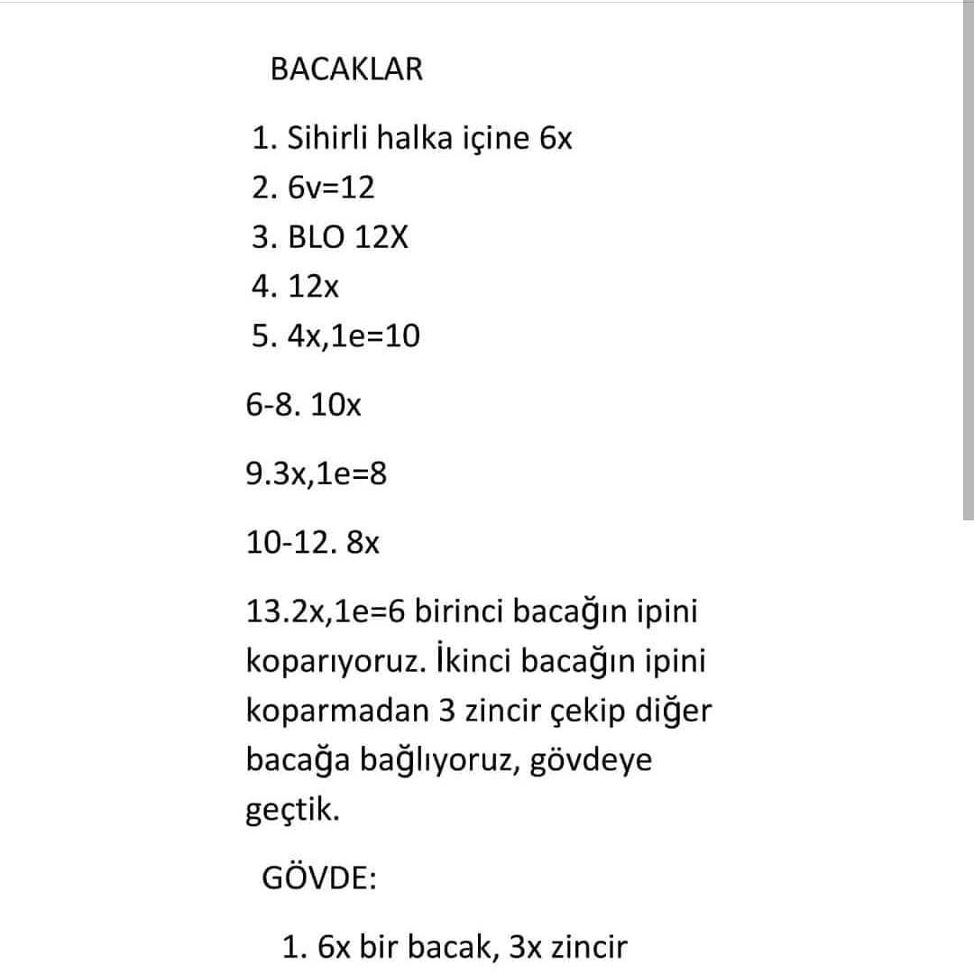 Kırmızı burunlu ve sarı eşarplı geyik tığ işi modeli.