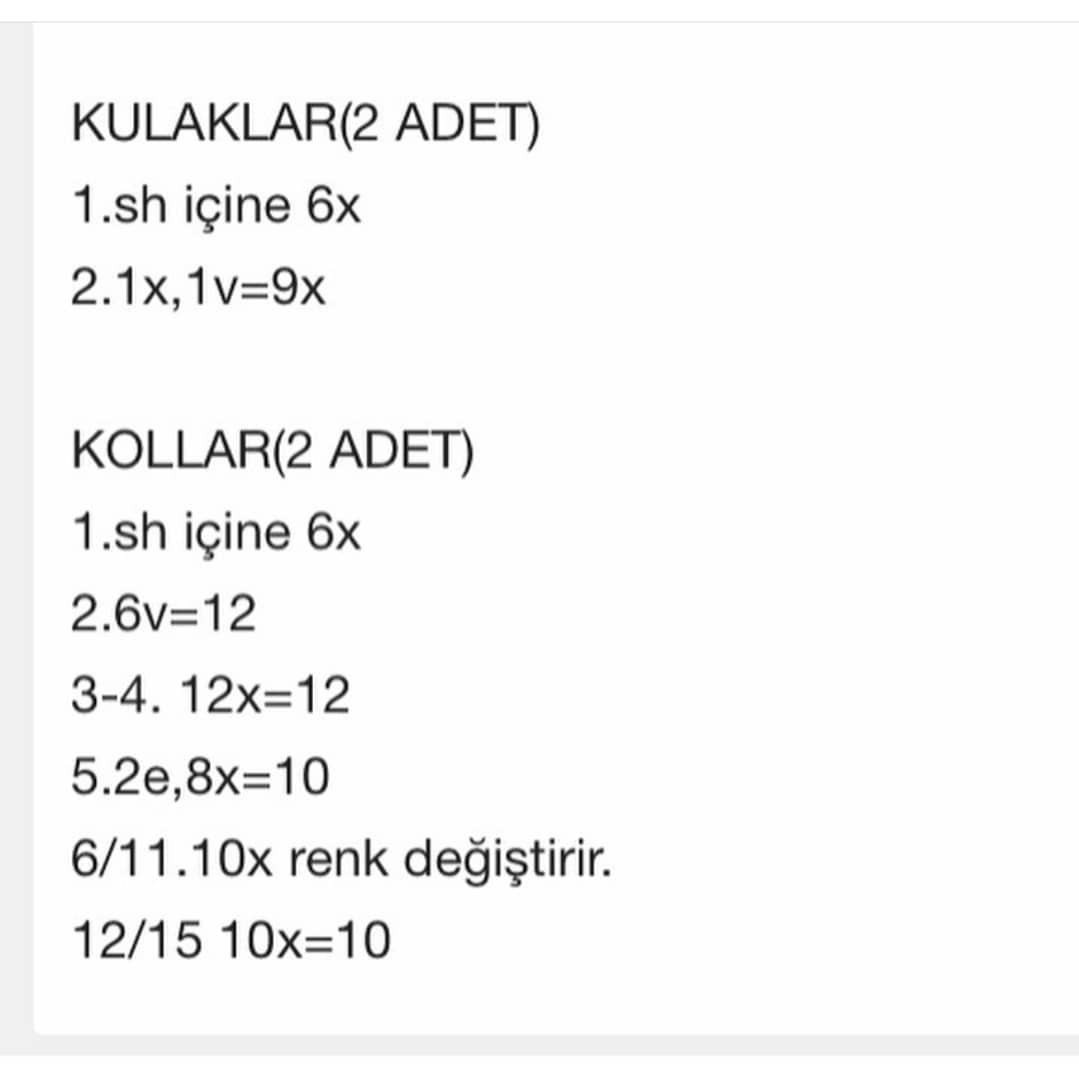 mavi elbise giyen ayının tığ işi modeli