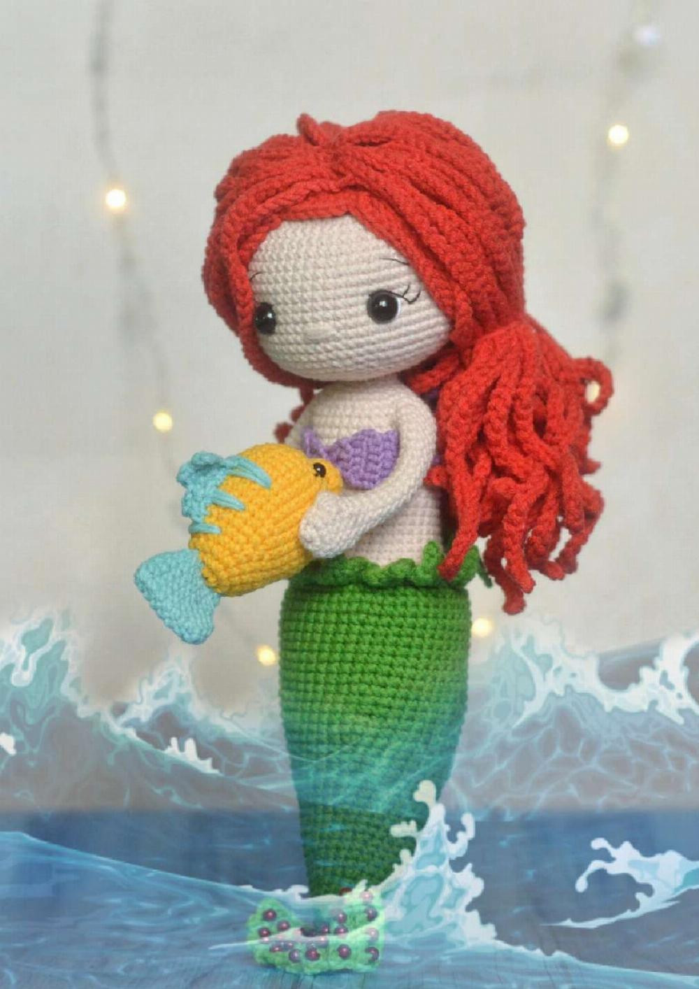 Mermaid doll with red hair Crochet Pattern