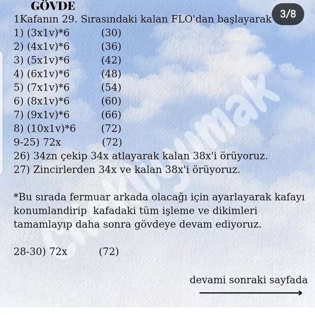 Mor elbise giyen ayı bebek için tığ işi modeli