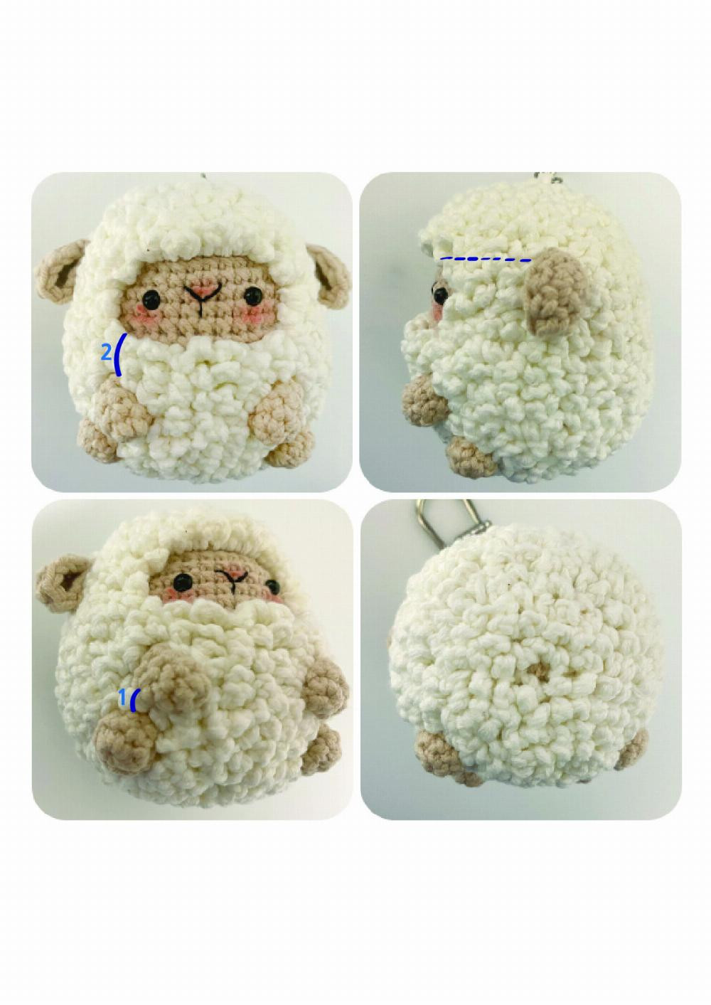 Baby sheeps keychain