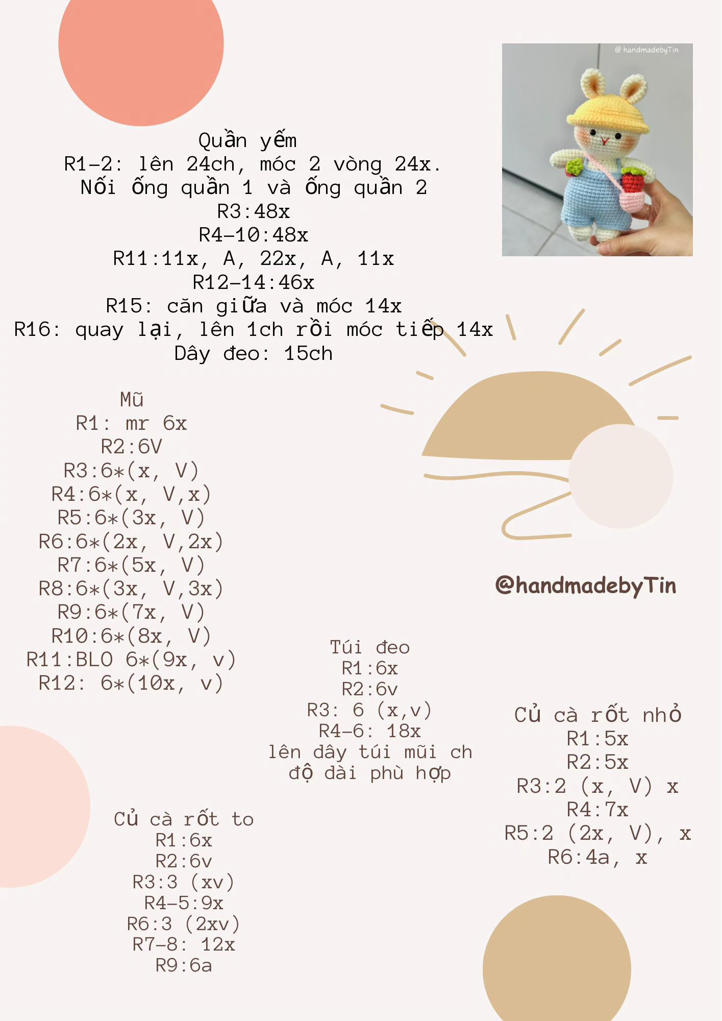 Chart móc thỏ đội mũ mặc quần yếm.