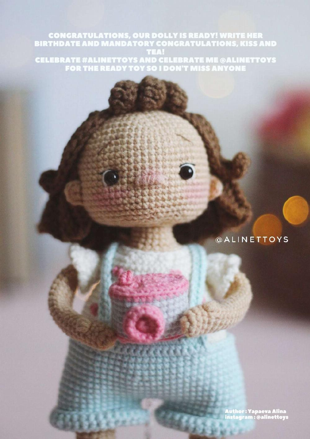 CROCHET PATTERN doll dolly, Crochet pattern for a little girl doll wearing overalls holding a camera