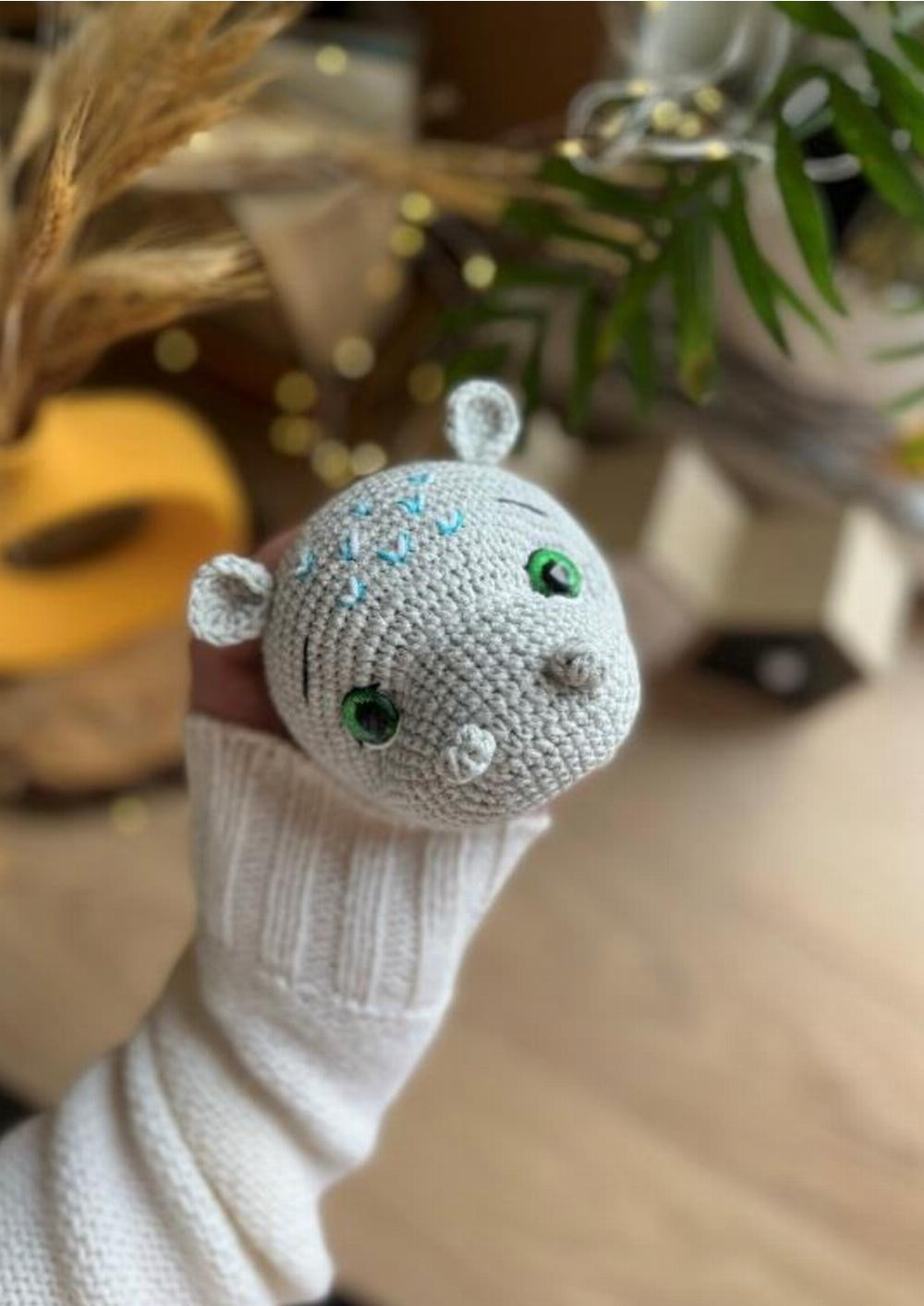 CROCHET PATTERN HIPPO DONNI