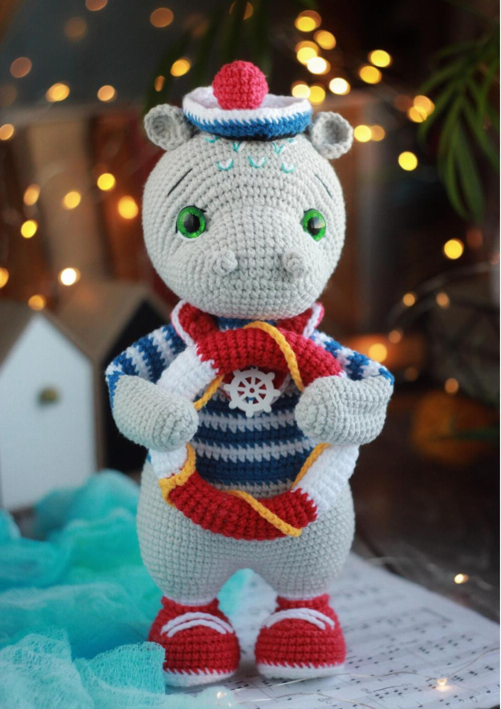 CROCHET PATTERN HIPPO DONNI